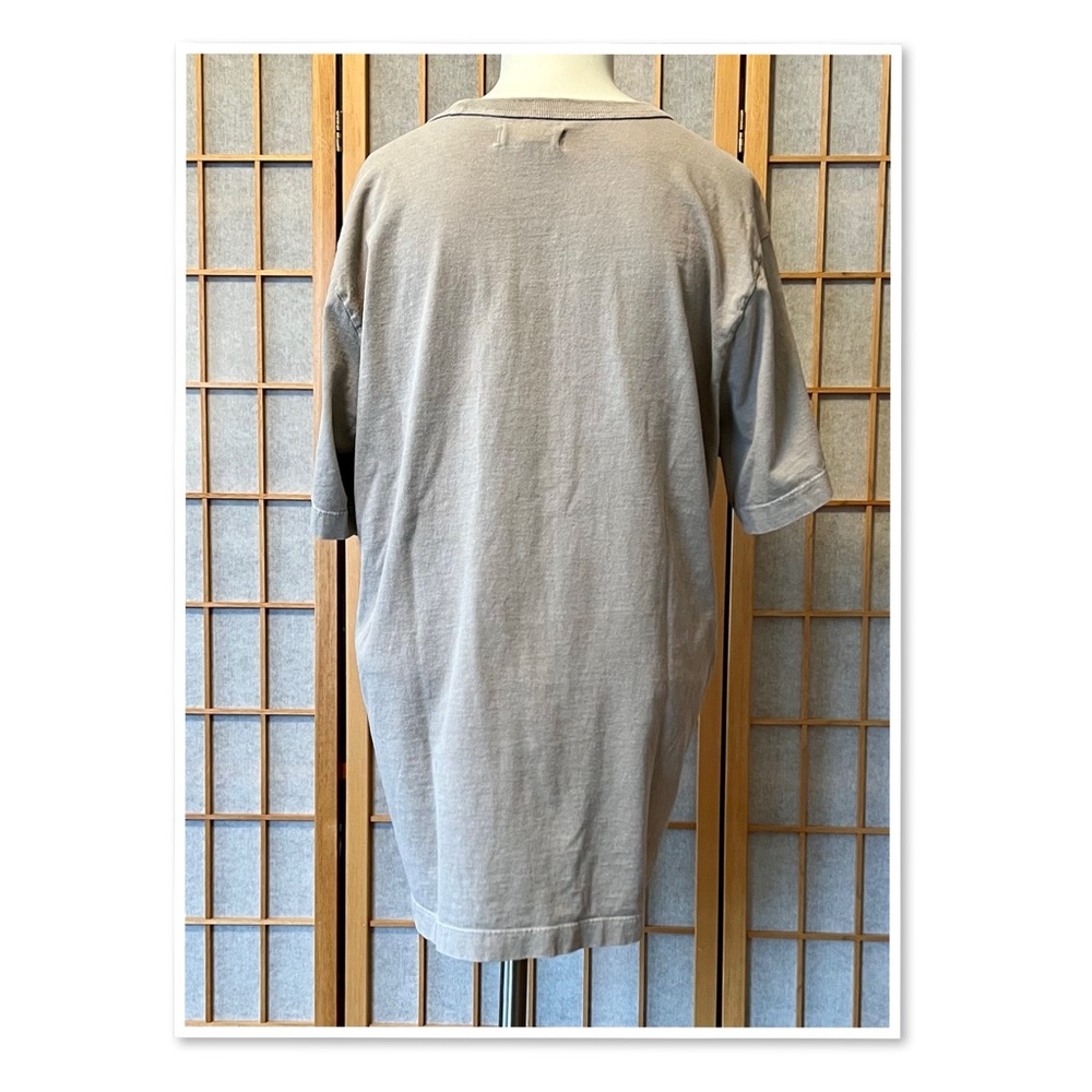 Rivet & Thread Oversized Tee - Picture 4 of 8